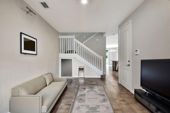 Building Photo - 12994 Anthorne Ln