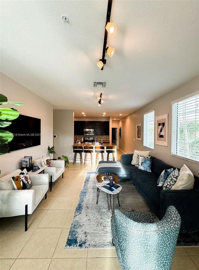 Building Photo - 1006 SW 147th Ave