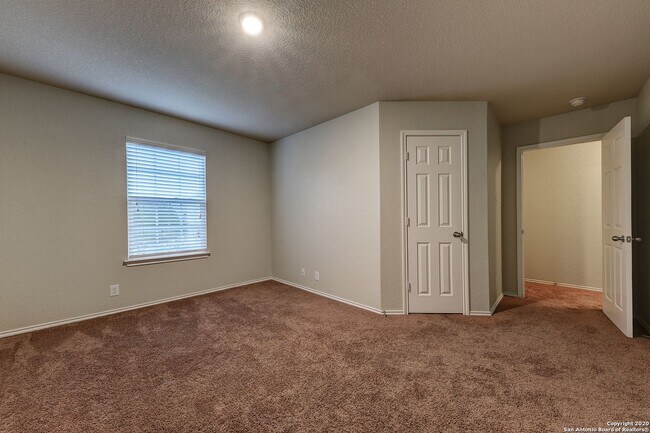 Building Photo - 10907 Cimarron Cove