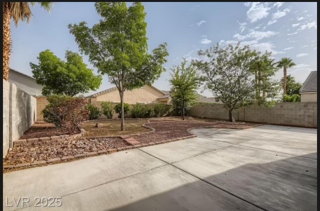 Building Photo - 10354 Spider Rock Ave