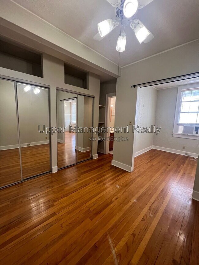 Building Photo - 1301 Napoleon Ave