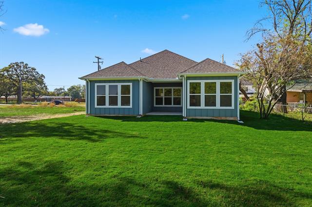 Building Photo - 205 S Atwood St