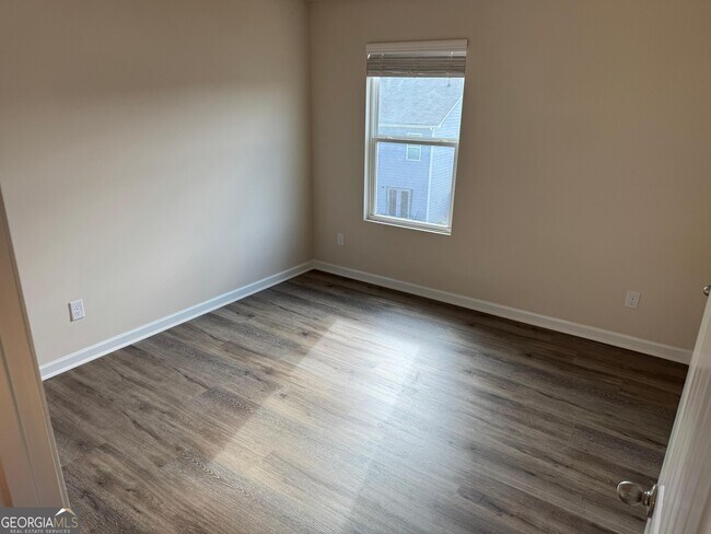 Building Photo - 97 Brode Ln