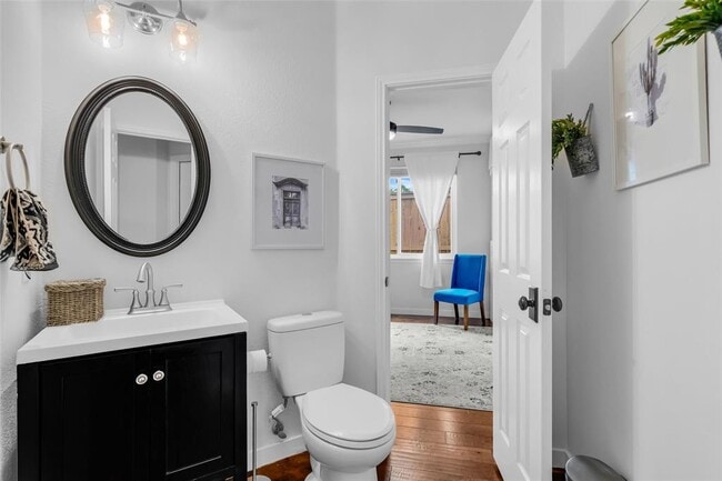 Building Photo - 11500 Emerald Falls Dr