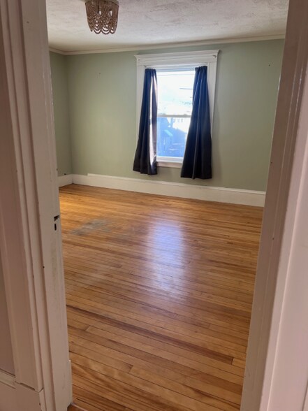 Building Photo - 8 Depot St