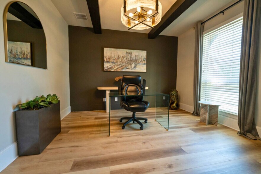 Building Photo - 11347 Needlerock Ct