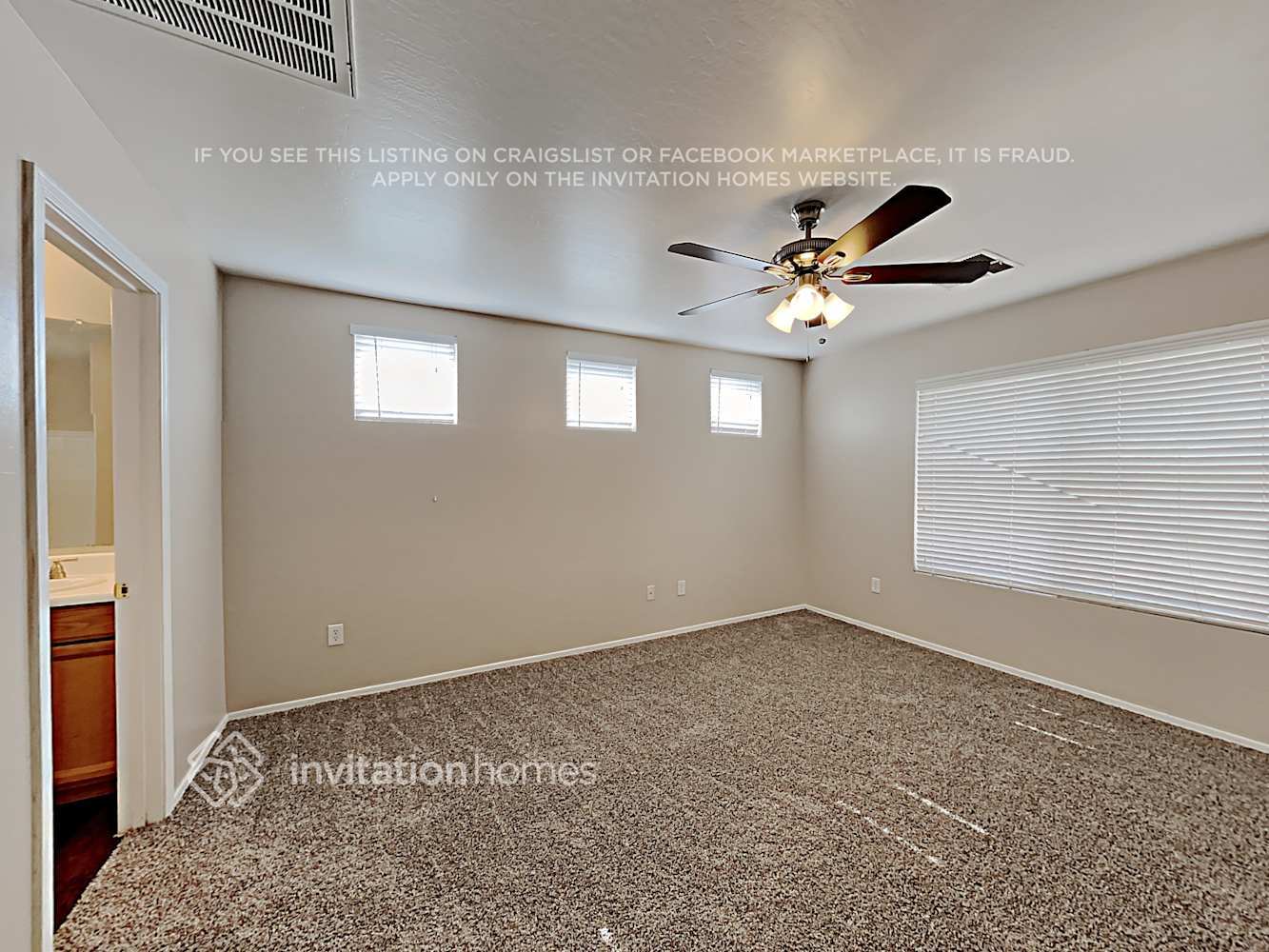 Building Photo - 4134 E Baylor Ln