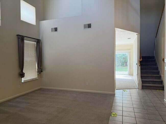 Building Photo - 2521 Marta Bella Way