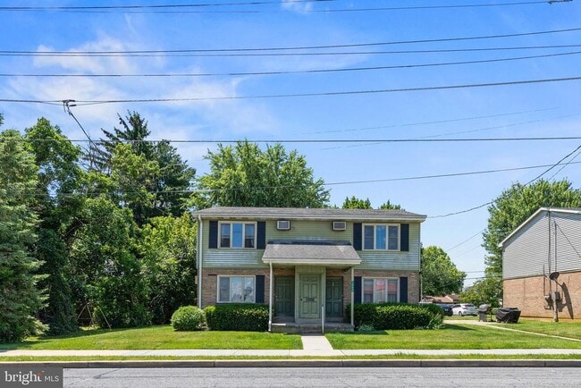 Building Photo - 1504 Walnut St