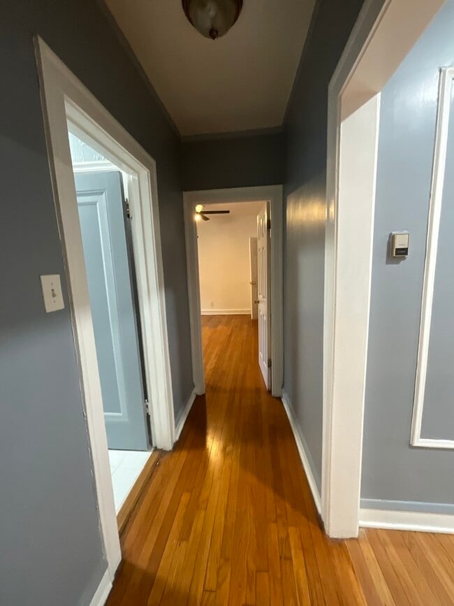 Building Photo - 7817 S Phillips Ave