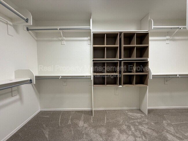 Building Photo - 20858 N 90th Ave