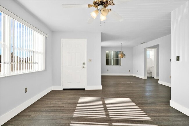 Building Photo - 20537 SW 92nd Ct