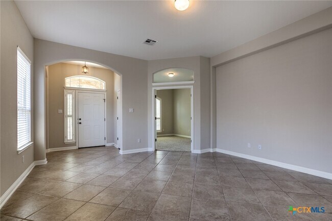 Building Photo - 3367 Rosalina Loop