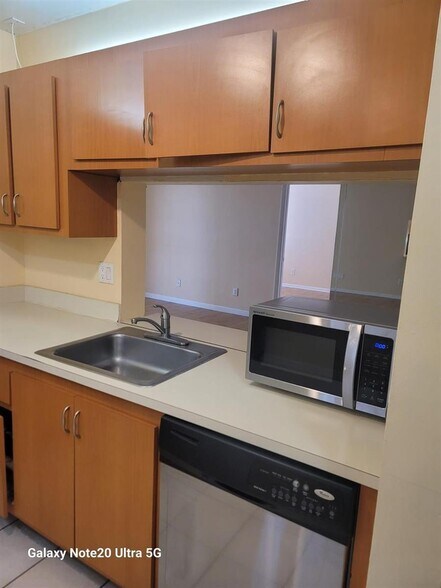 Building Photo - 3531 NW 94th Ave