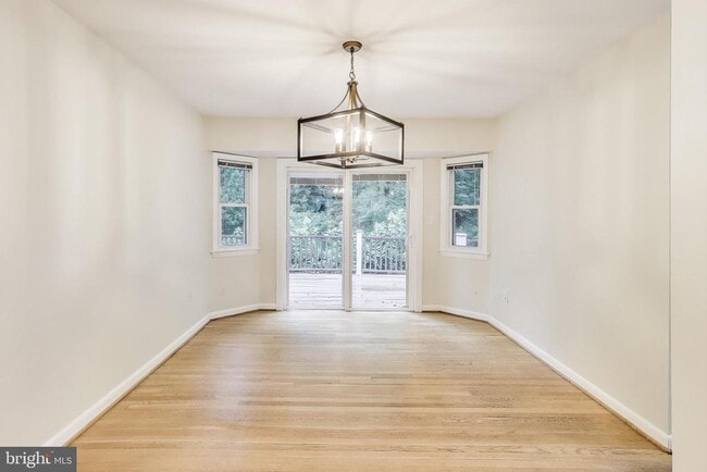 Building Photo - 6107 Parkway Dr