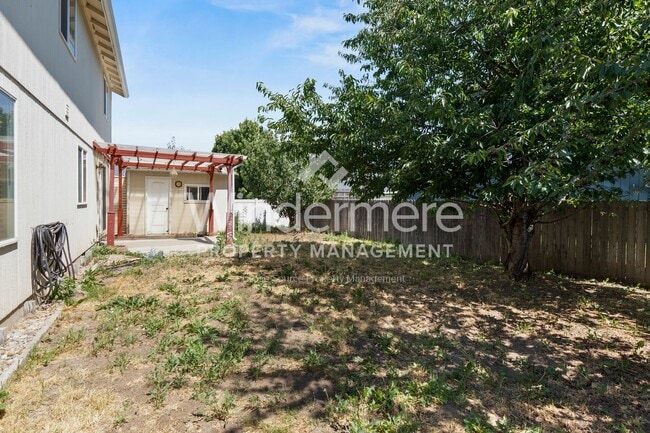 Building Photo - Welcome to your new home in Airway Heights...