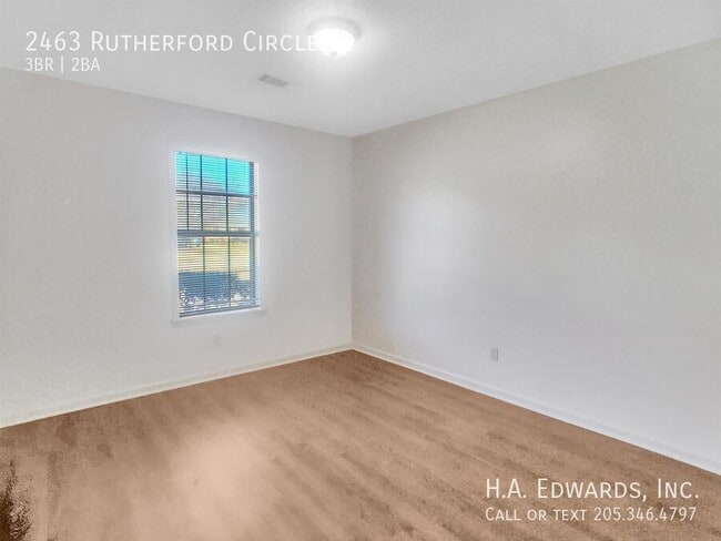 Building Photo - 2463 Rutherford Cir