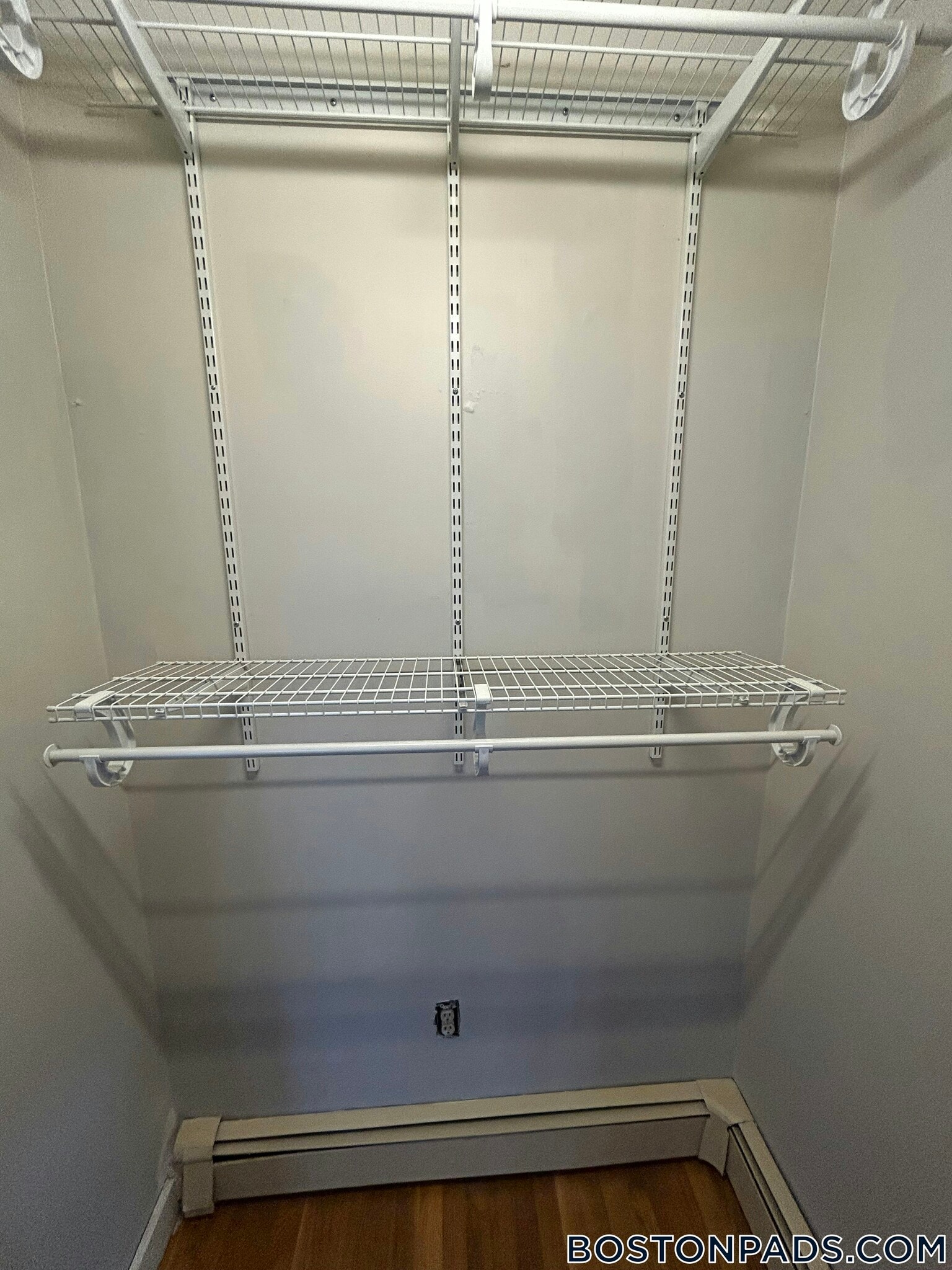 Building Photo - 120 Highland St