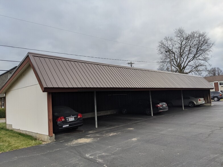 Building Photo - 174 Chris Drive