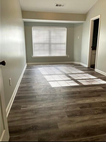 master bed - 3383 Hidden Cove Cir