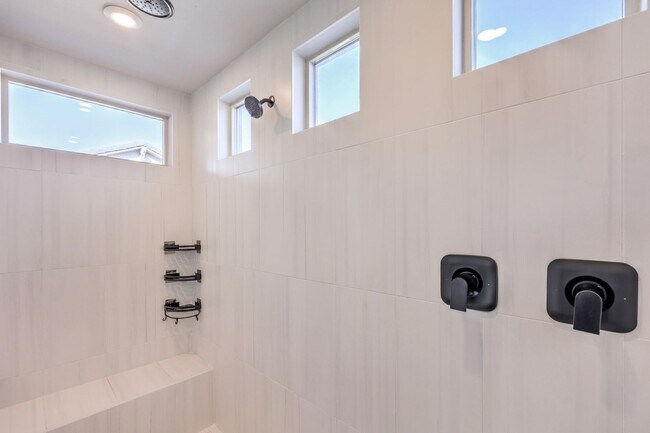 Building Photo - Exquisite 6-bed/ 6-bath residence nestled within the prestigious, guard-gated community of Revere...