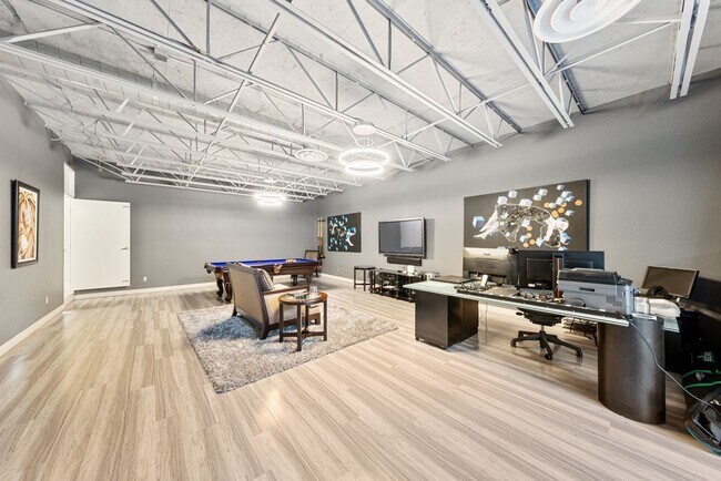 Building Photo - FULLY FURNISHED INDUSTRIAL LOFT SYTLE HOME