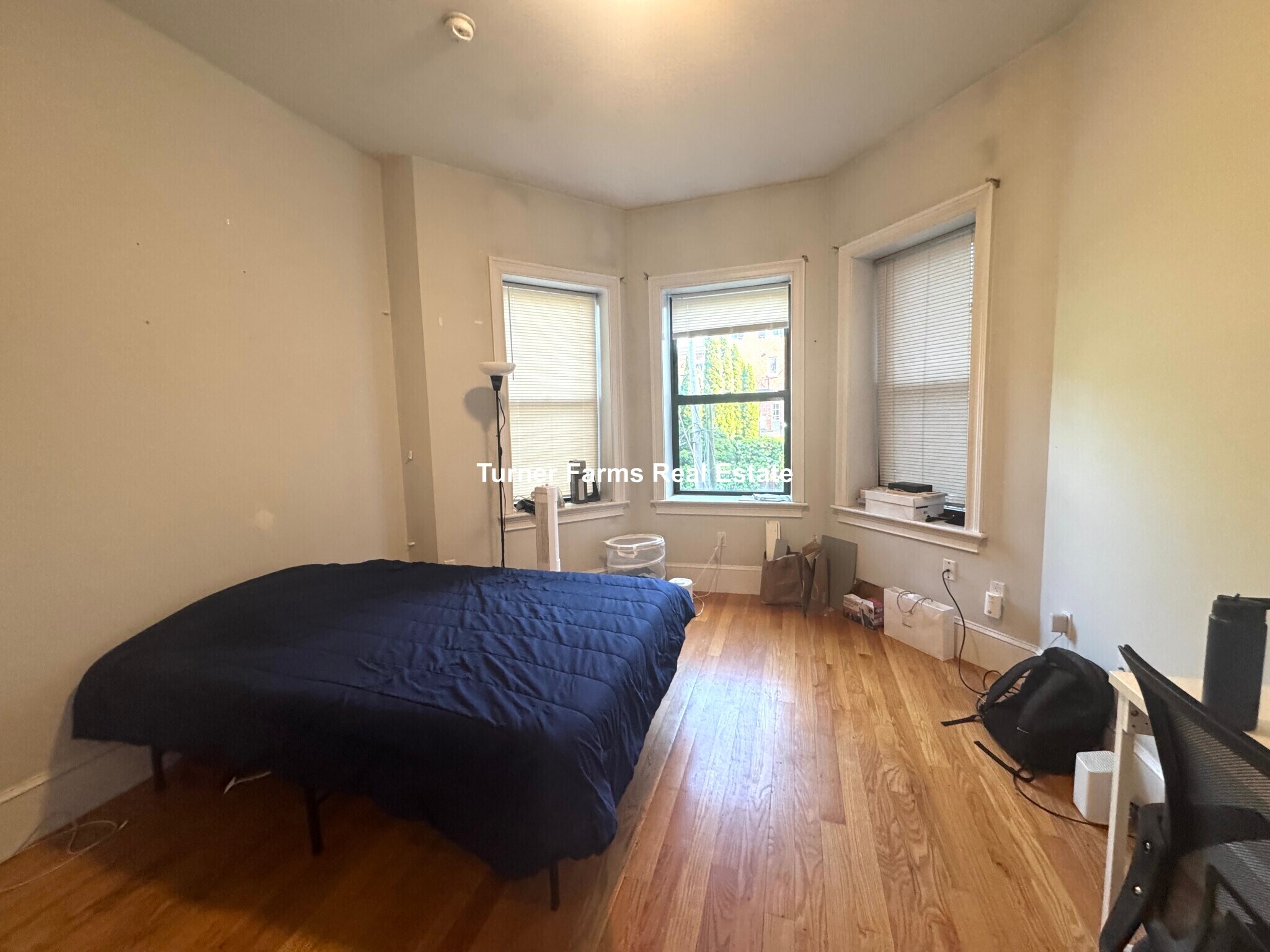 Building Photo - 1087 Beacon St