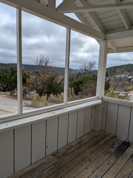 Building Photo - 115 Renee Ln