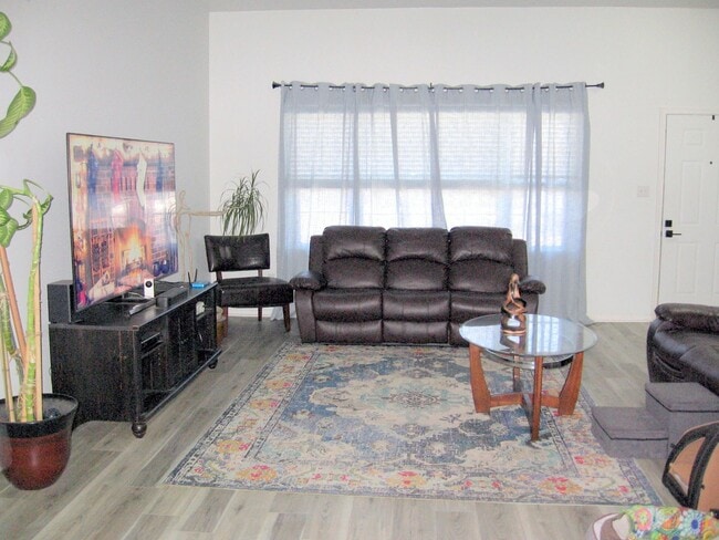 Building Photo - TIDEMILL FARMS