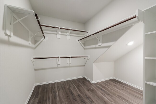 Building Photo - 22423 Verdin Rd