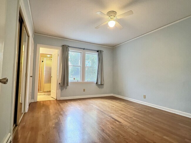 Building Photo - 3BD/2BA Classic Charming Home in Desirable Willow Glen