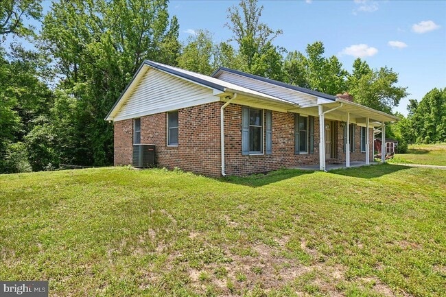 Building Photo - 13245 Croom Rd