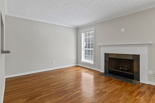 Building Photo - 3691 Essex Ave