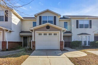 Building Photo - 512 Wingspan Way