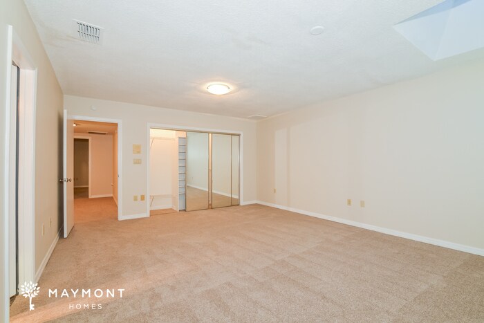 Building Photo - 25 Casarena Ct