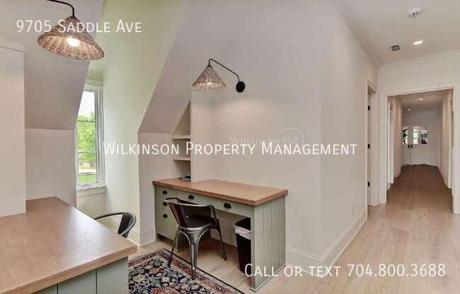 Building Photo - 9705 Saddle Ave