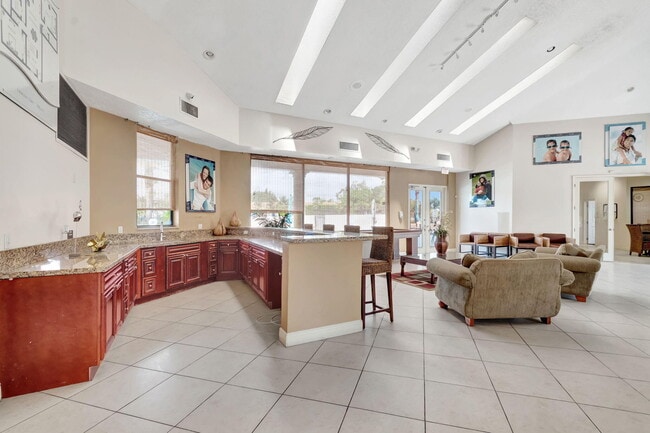 Building Photo - 1400 Windorah Way