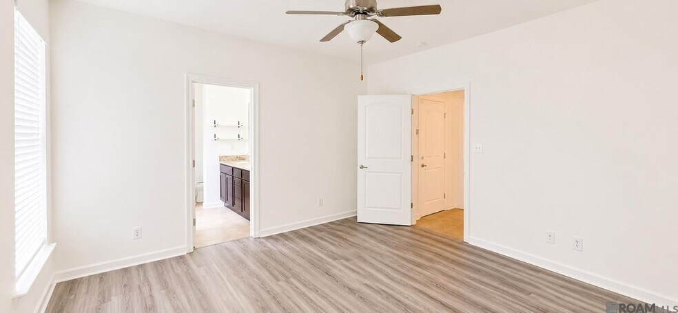 Building Photo - 1446 Granby Dr