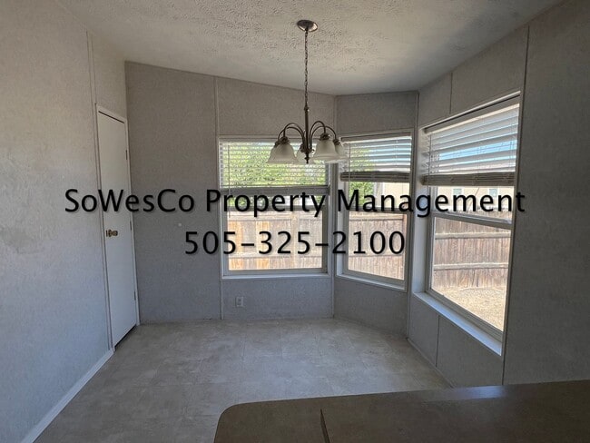 Building Photo - Four Bedroom 2 Bath Home in Kirtland