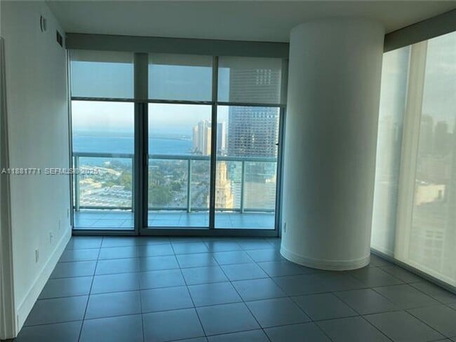 Building Photo - 888 Biscayne Blvd