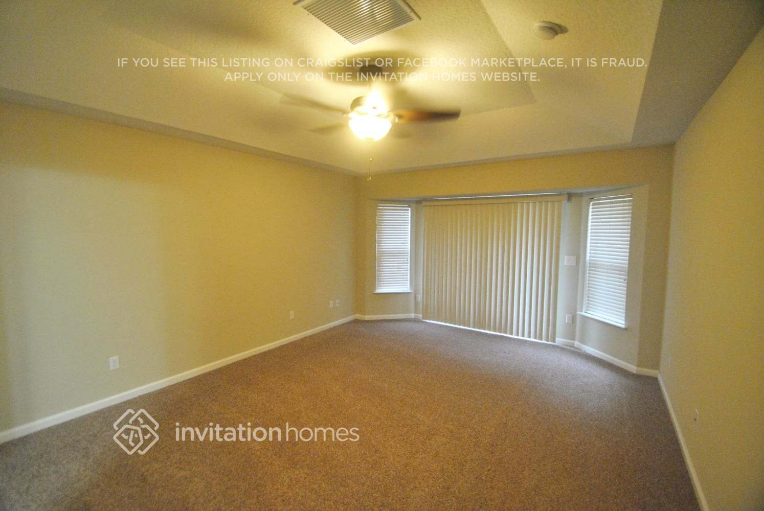 Building Photo - 11279 Martin Lakes Dr N