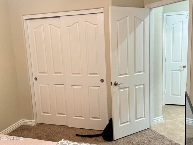 Building Photo - 18616 W Illini St