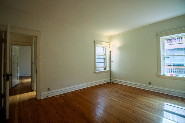 Building Photo - 1645 W Estes Ave