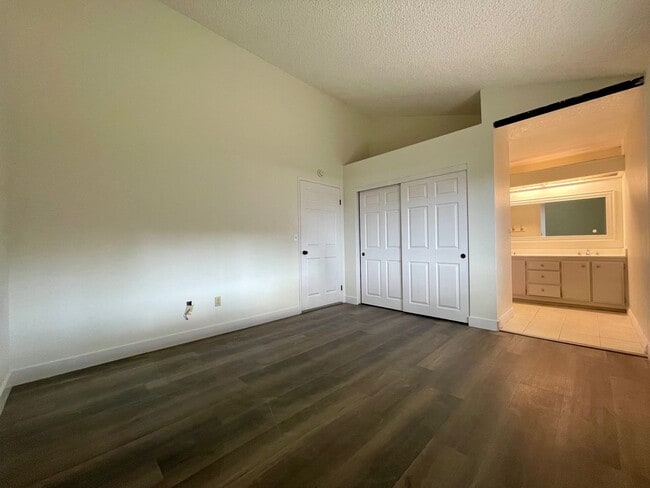 Building Photo - Cozy 3 Bedroom 2 Bathroom Home in El Cajon!