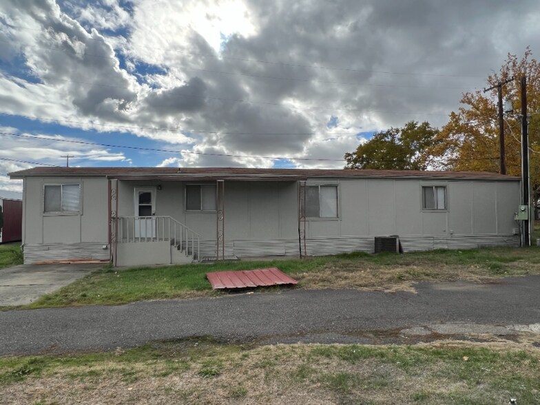 Building Photo - 84532 OR-11