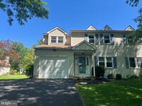 Building Photo - 3576 Windridge Dr