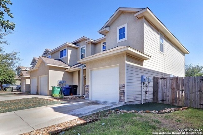 Building Photo - Wurzbach Heights Townhome for Rent ~ 3 Bedroom corner Unit with Private Yard and Garage