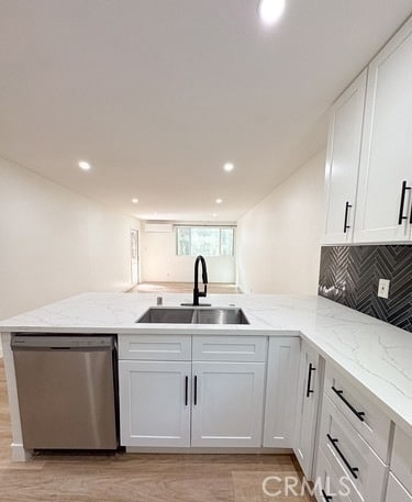 Building Photo - 17000 Burbank Blvd