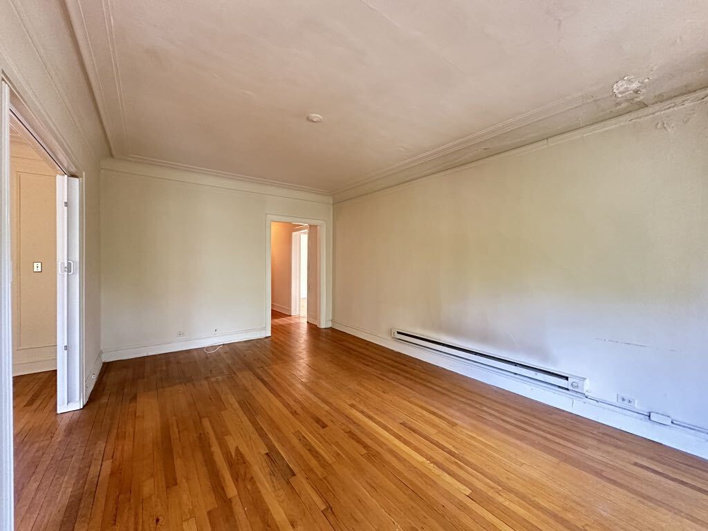 Building Photo - 1314 Oak Ave