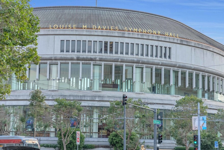 Building Photo - 555 Fulton St